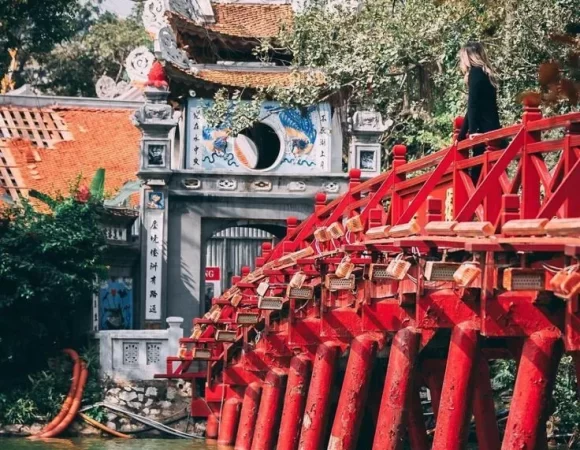 Tour 6D5N Vietnam Package: Discover Hanoi, Ha Long Bay & Vibrant Ho Chi Minh City