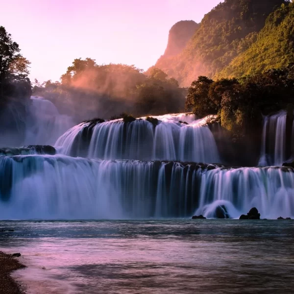 Vietnam 10 Day Tour