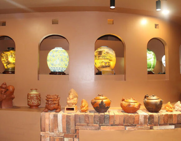 Top 7 Reasons to Visit the Amazing Bat Trang Pottery Village Near Hanoi