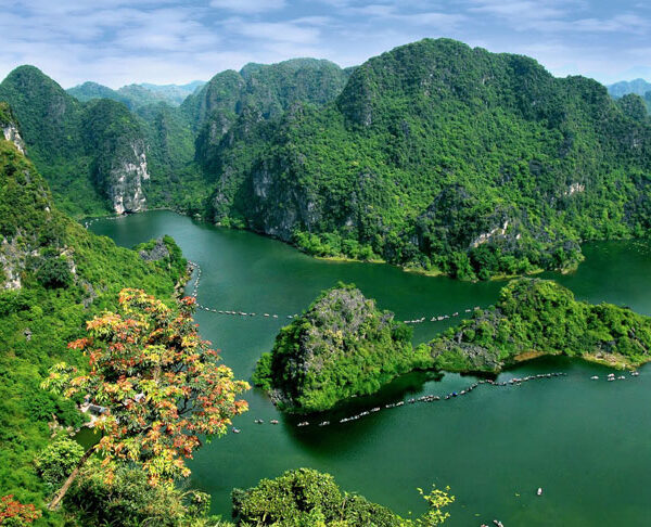 Discover the Magic of Trang An Landscape Complex Through a Virtual Exhibition on Google Arts & Culture (2025)