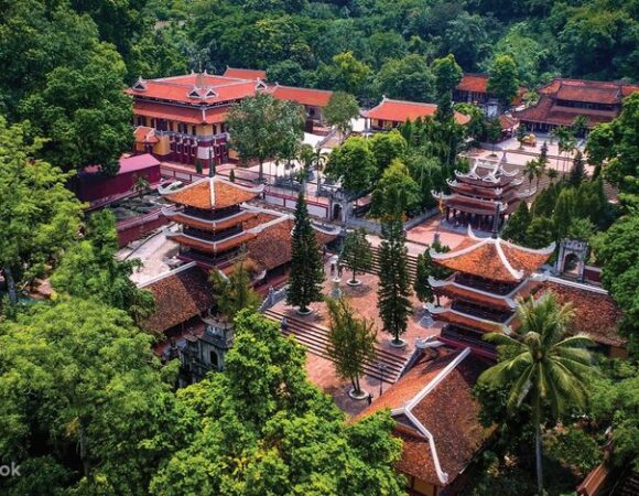 Perfume Pagoda – Chùa Hương: 3 Unmissable Wonders Inside Vietnam’s Most Spectacular Sacred Mountain