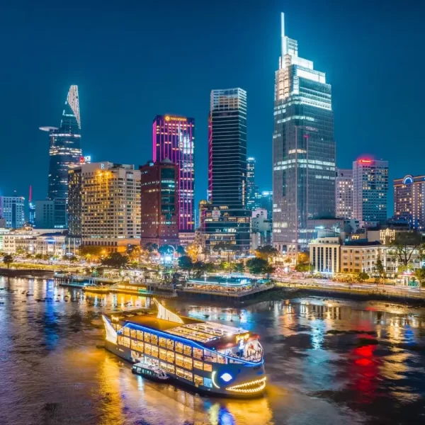 Ho Chi Minh City Travel Guide: 5 Best Places to Explore Saigon