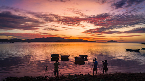7 Captivating Reasons Why Nha Trang Sunset Tourism Steals Every Traveler’s Heart