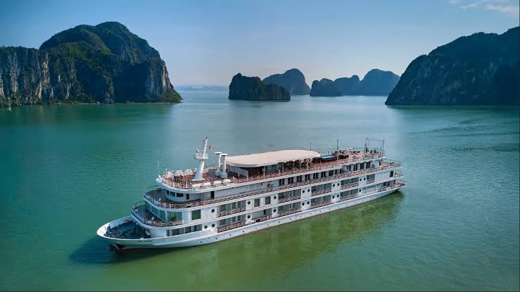 best 5-star Ha Long luxury cruises